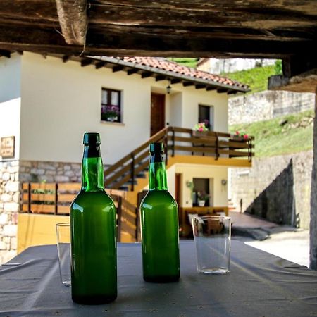 Apartamentos 'Los Balcones De Nieda 2' Onís Екстериор снимка